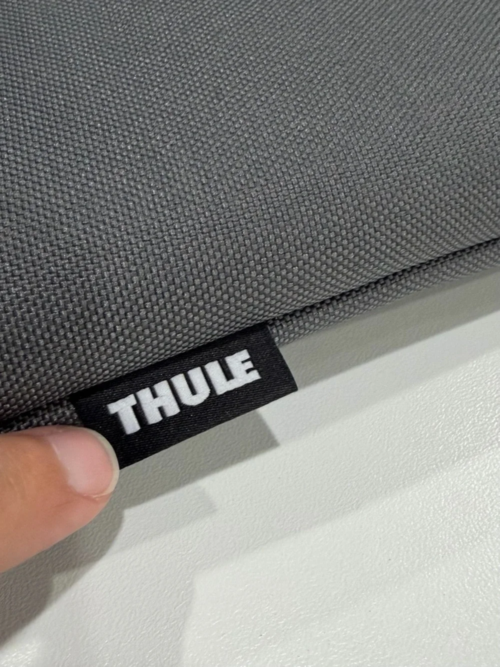 Thule Sleek Changing Bag Shadow Grey NWT Convertible Shoulder Bag Backpack
